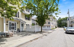 43 Cornwall Street, Portsmouth, NH 03801