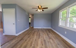 222 Mackenzie St, Minneapolis, KS 67467