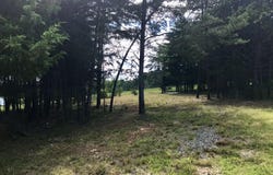 425 Belle Isle DR, Union Hall, VA 24176