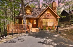 3513 Country Pines Way, Sevierville, TN 37876