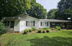 113 Delmar ST, Greenfield, TN 38230