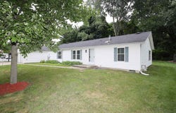 2424 Locust Road, South Bend, IN 46614