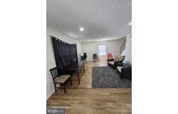18 BROOKFIELD Drive, BRICK, NJ 08723