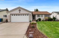 163 W CLACKAMAS CIR, Woodburn, OR 97071