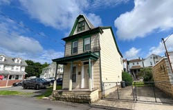 865 W Water Street, Coal Township, PA 17866