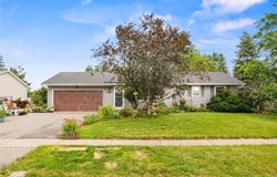 15446 Drexel Way, Apple Valley, MN 55124