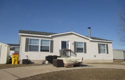 58231 Brookside Dr, New Haven, MI 48048
