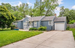 5232 Alder Drive, Roeland Park, KS 66205