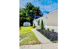 813 North Street, Jackson, NJ 08527