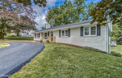 19427 Mercedes Drive, Abingdon, VA 24210
