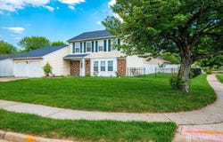 40 Azalea Drive, Edison, NJ 08820
