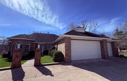 11175 S Highway 68, St James, MO 65559