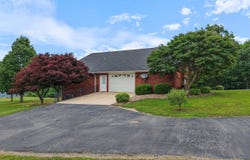 332 Hunter Ridge Road, Bee Branch, AR 72013