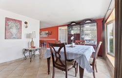 39 Groton St, Springfield, MA 01129