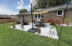 1407 Greenbrier Dr, Tuscumbia, AL 35674