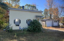 122 Ossipee Trail, Porter, ME 04068