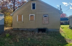 3121 E Carpenter St, Springfield, IL 62702