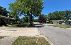 1424 Mississippi Place, Hobart, IN 46342