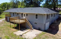 2077 Elberton, Hartwell, GA 30643