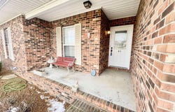 41 Rhett Blvd, Cadiz, KY 42211