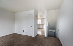 744 OREGON St, StHelens, OR 97051