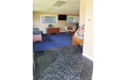 250 Sunset Hills Drive, Sunrise Beach, MO 65079