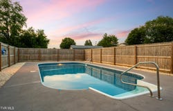 110 Wellington Court, Gray, TN 37615