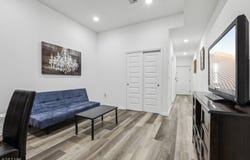 430 Ocean Ave, Jersey City, NJ 07305-3151