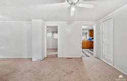 318 S 5th Street, Manhattan, KS 66502