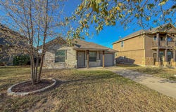 412 Azurite Dr, Jarrell, TX 76537