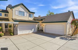 1345 Shell Ln, Clayton, CA 94517