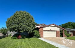 1601 Longhorn Drive, Garden City, KS 67846