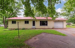 28590 County Road BB, Richland Center, WI 53584
