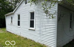 2413 N Macedonia Avenue, Muncie, IN 47303