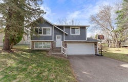 8509 Morgan Lane, Eden Prairie, MN 55347