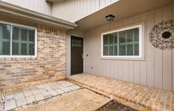 11121 Pinehurst Dr, Austin, TX 78747