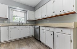 8116 W Weller Street, Yorktown, IN 47396