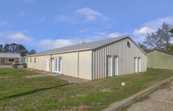 211 Glover Street, Newton, TX 75966