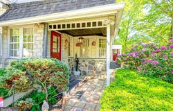15 W GROVE STREET, PINE HILL, NJ 08021