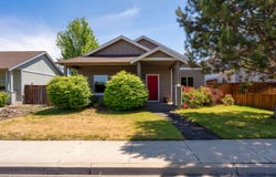 1340 NW 19th Street, Redmond, OR 97756