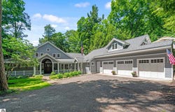 3155 N Country Club Commons, Leland, MI 49654
