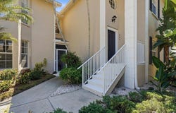 111 WOODBRIDGE Drive, VENICE, FL 34293