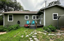 156 Clover Rd, Cedar Creek, TX 78612