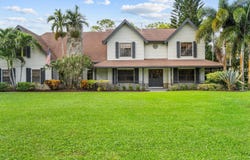 5371 Cougars Prowl, Lake Worth, FL 33449