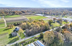 Center Road, Avon, OH 44011