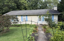 372 Walnut Valley Rd, Clinton, TN 37716