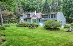 73 Head Of The Tide Road, Belfast, ME 04915