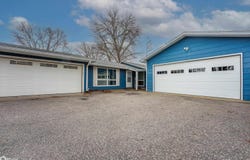 902 N Shore Drive, Clear Lake, IA 50428