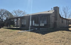 104 Eureka Lake Rd, Eureka, KS 67045