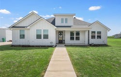 177 Mel Drive, Woodway, TX 76712